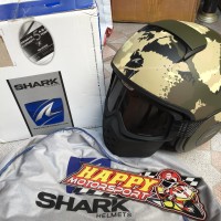 Brand new 100% Helm Shark raw original France Kurtz green matt size M