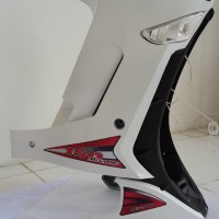 FAIRING (SAYAP) NEW MEGA PRO PUTIH