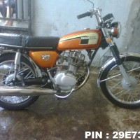 Motor honda Cb 100 jadul