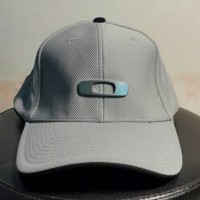 Topi Oakley Metal Gas Can Grey A - Flex Original