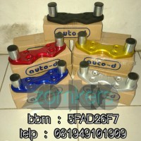 Dudukan Besi / Peninggi Stang Jepit CB150R VERZA MEGAPRO VIXION