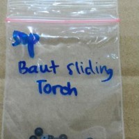 Baut baud HP Blackberry torch bagian sliding