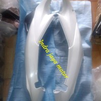 cover body belakang kanan kiri suzuki satria fu lama warna putih