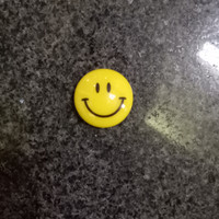 Magnet SMILE cute yellow /magnet papan tulis whiteboard