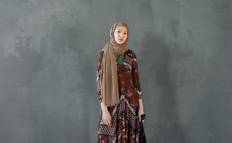Hijab Kaos