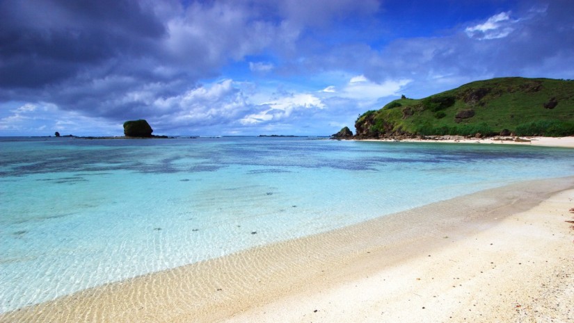 Lombok kini memang menjadi salah satu destinasi wisata favorit di Indonesia Liburan ke Lombok? Jangan Lupa untuk Mengunjungi 10 Tempat Menawan Ini!