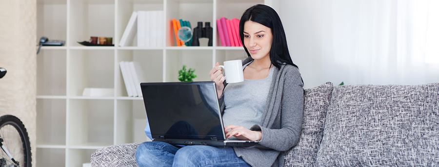 6 Cara Mudah Perawatan Rambut Berwarna - Tokopedia Blog