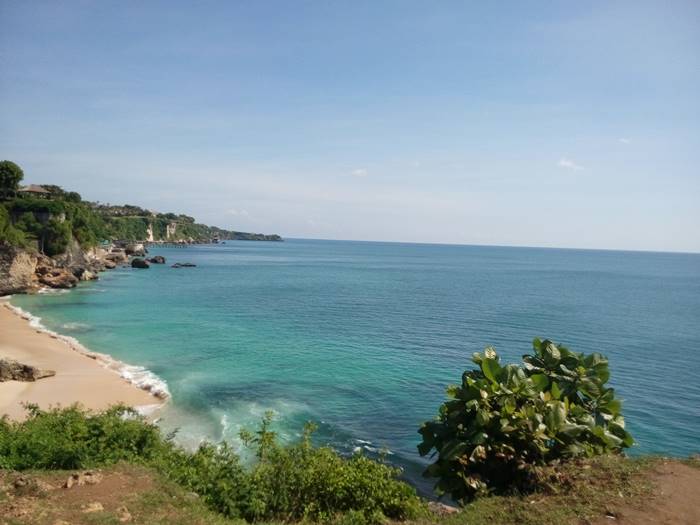 pantai terindah di Indonesia