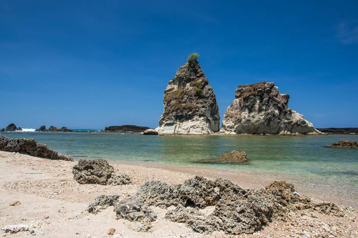 pantai terindah di Indonesia