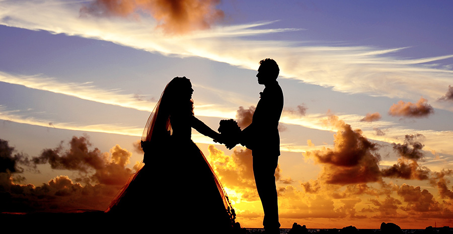 7 Lokasi Foto Pre-Wedding Unik dan Cantik di Indonesia ...