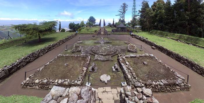 24 Candi Hindu-Buddha di Indonesia Wajib Dikunjungi ...