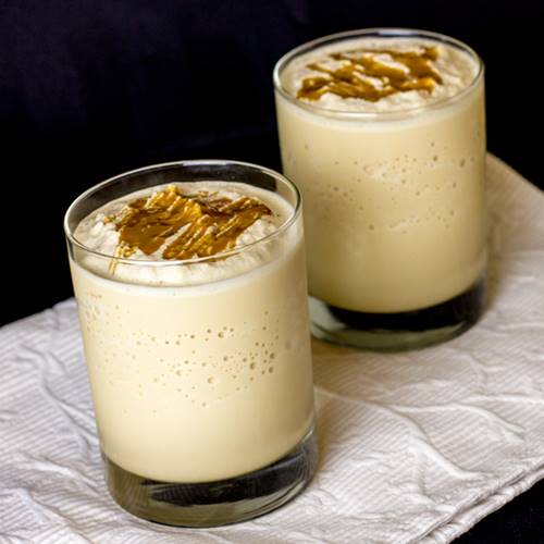  yaitu menikmati secangkir minuman hangat sambil bersantai 7 Resep Minuman Hangat yang Nikmat Disantap saat Musim Hujan
