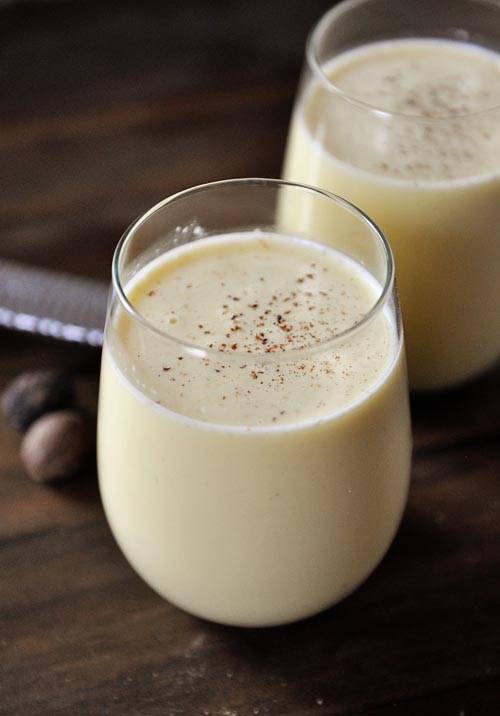  yaitu menikmati secangkir minuman hangat sambil bersantai 7 Resep Minuman Hangat yang Nikmat Disantap saat Musim Hujan
