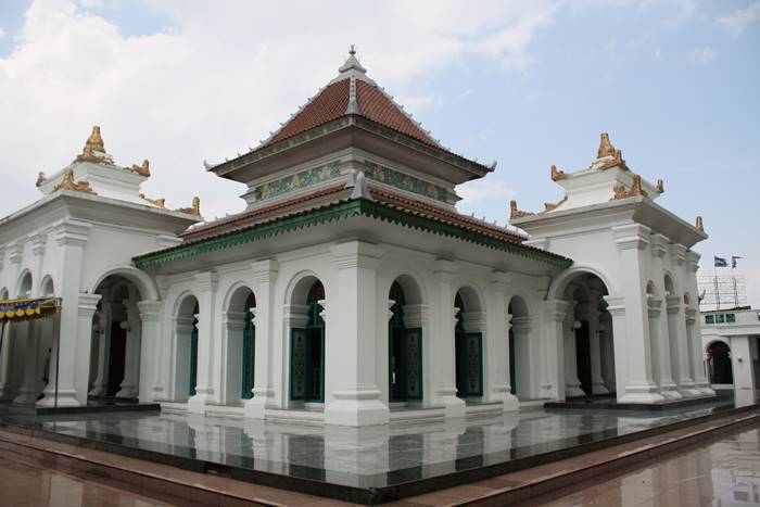 Masjid SMB II tempat wisata di palembang