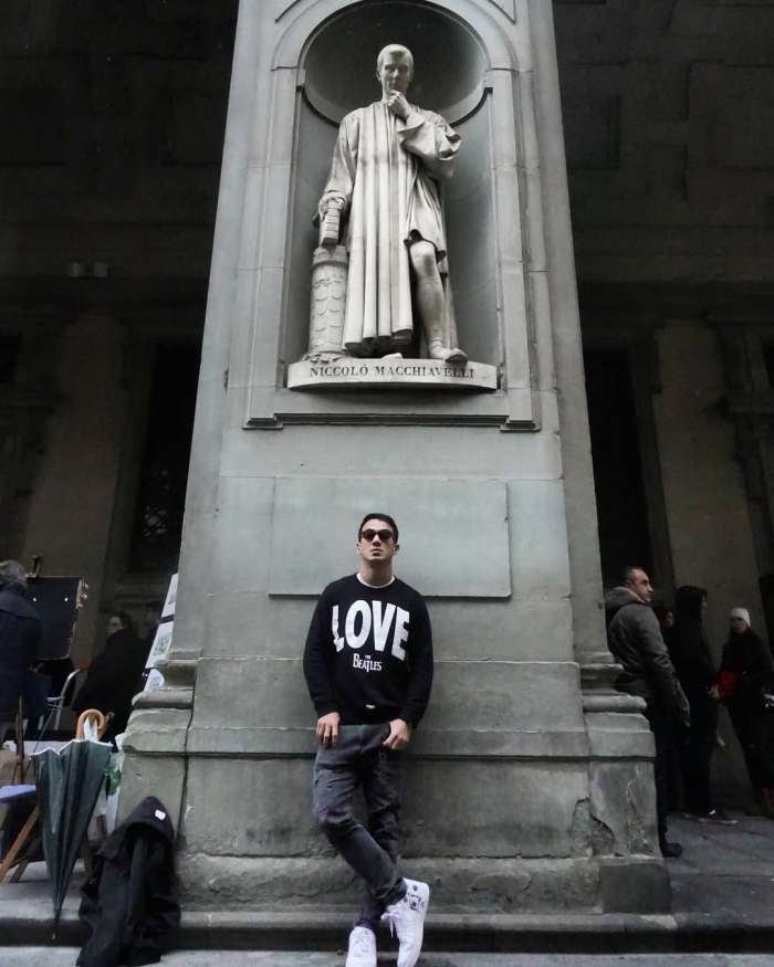  berbakat yang berasal dari Indonesia tepatnya kota  5 Gaya Joe Taslim yang Bisa Ditiru untuk Tampil Ganteng