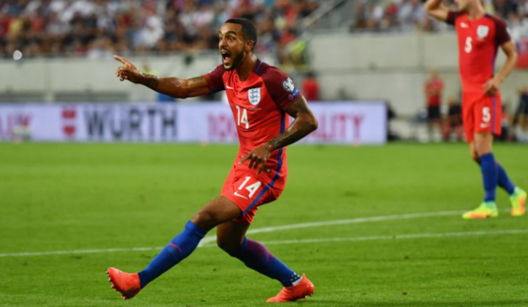 Pemain Sepak Bola Tercepat - Theo Walcott