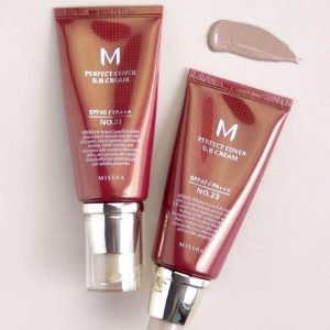 Ingin tetap tampil cantik sempurna di tengah kesibukan Tampil Cantik Tanpa Repot dengan 12 Merk BB Cream Terbaik