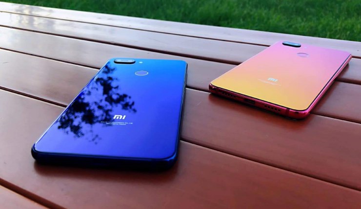  Smartphone flagship pertama Xiaomi di Indonesia dengan harga terjangkau 10 Kelebihan dan Kekurangan, serta Spesifikasi dan Harga Xiaomi Mi 8 Lite
