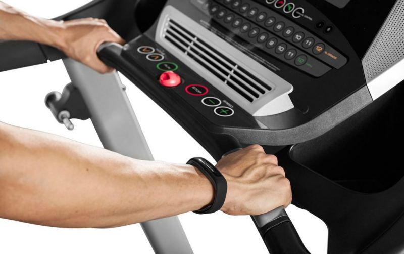 Sibuk setiap hari dan tak sempat olahraga 10 Tips dan Cara Memilih Treadmill agar Olahraga Maksimal di Rumah