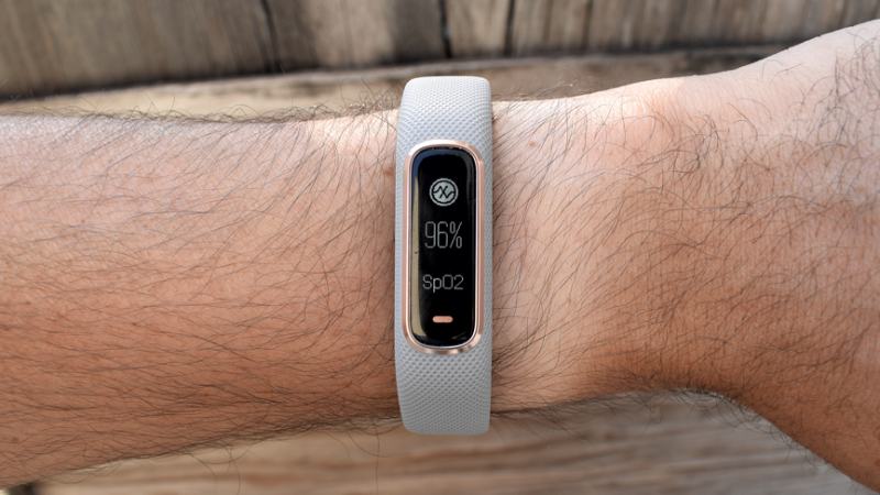 7 Kelebihan dan Kekurangan Garmin Vivosmart 4 - Tokopedia Blog