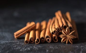 Mengenal 10 Jenis Aroma Parfum Pria yang Memikat Hati Wanita | Droid