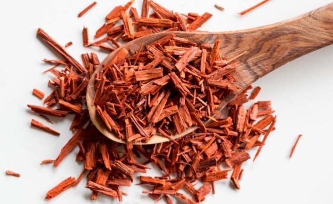 10 Aroma Parfum Wanita yang Disukai Pria