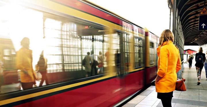 jam operasional MRT
