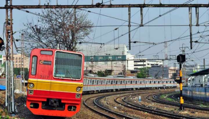 jam operasional krl jabodetabek