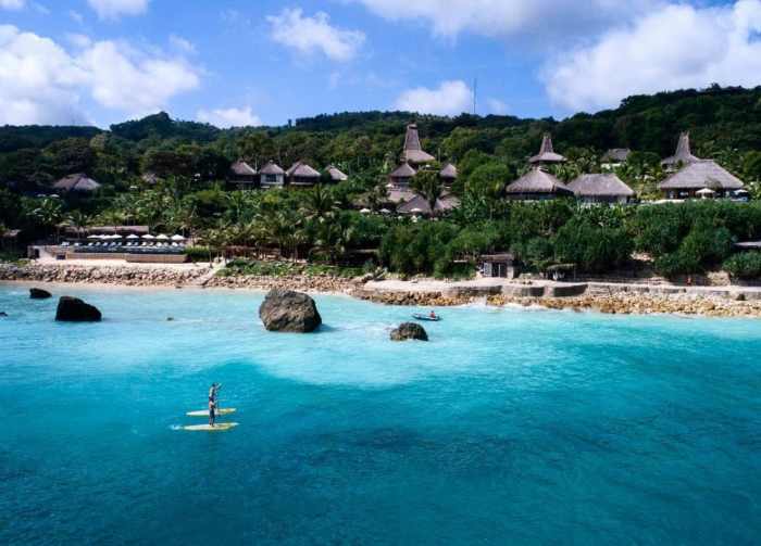 Lokasi Surfing terbaik di Indonesia