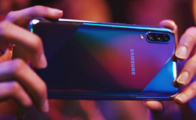 review samsung galaxy a70s