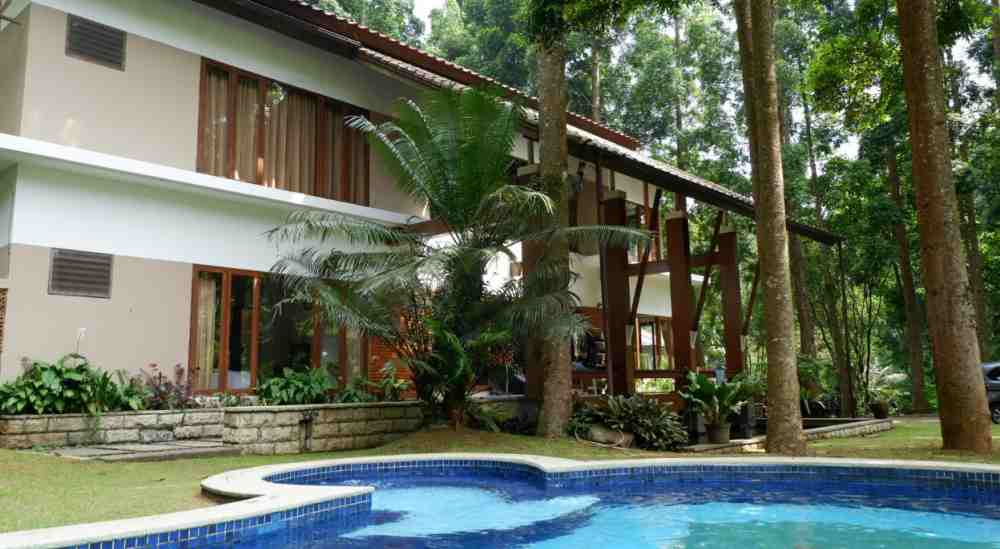 tujuan staycation di bogor