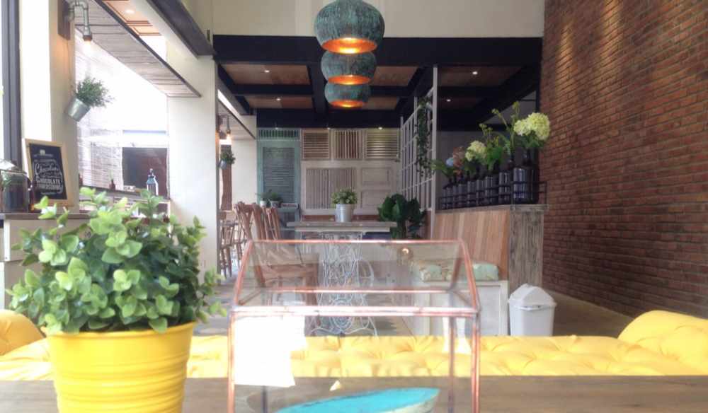 staycation di bandung hotel Summerbird Bed and Brasserie
