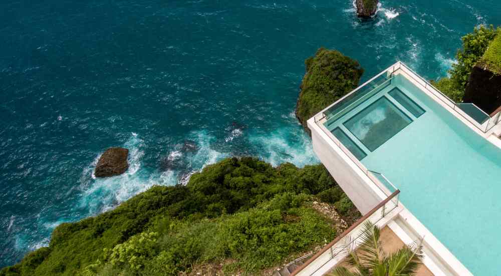 hotel staycation terbaik