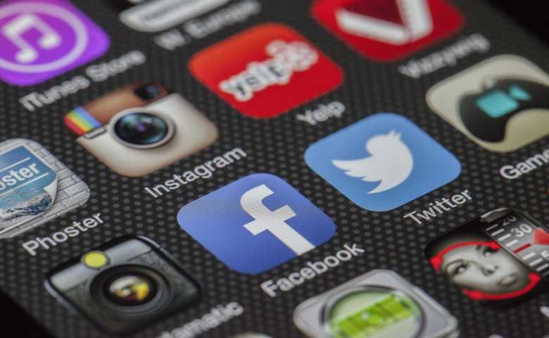 rencana setelah lulus kuliah membersihkan sosial media