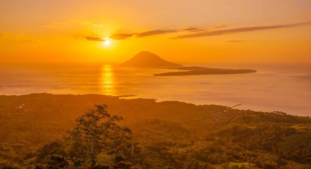 taman nasional bunaken manado
