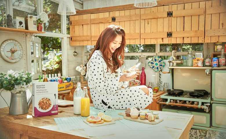 2. Park Shin Hye Cara Merawat Rambut Agar Sehat dan Berkilau Ala Idol Korea