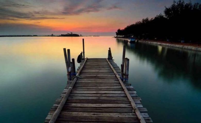 Pantai Marina Tempat Wisata Romantis di Semarang