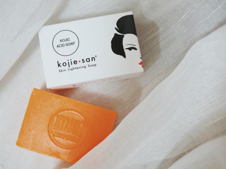 Kojie San Skin Lightening Body Wash