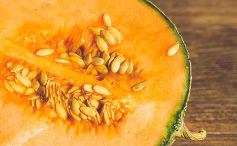 19 Buah Terbaik untuk Ibu Hamil, Menyehatkan Bunda &amp; Kandungan