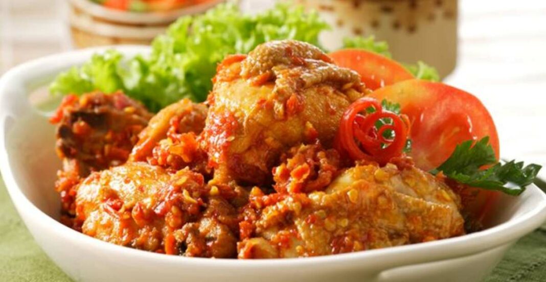 Resep Ayam Rica Rica: Pedas dan Nikmat! - Tokopedia Blog