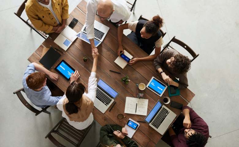 Pengertian Etos Kerja Dan Kategori Karakter Pemiliknya Tokopedia Blog