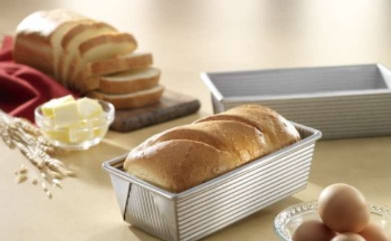 Bread loaf pan