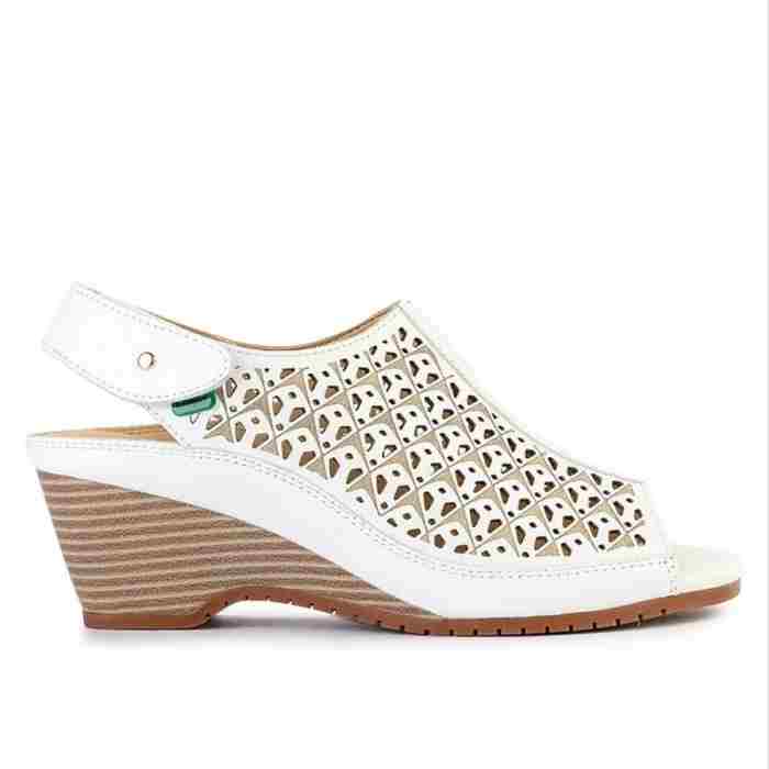 11 Merek Sepatu Wedges Wanita Terbaik, Nyaman dan Awet