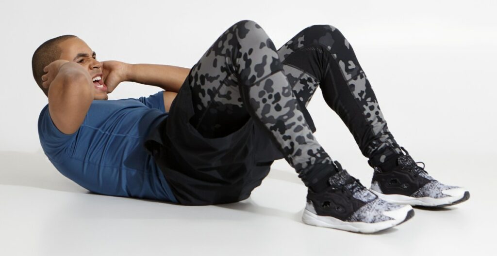 11 Manfaat Sit Up: Efektif untuk Mengecilkan Perut?