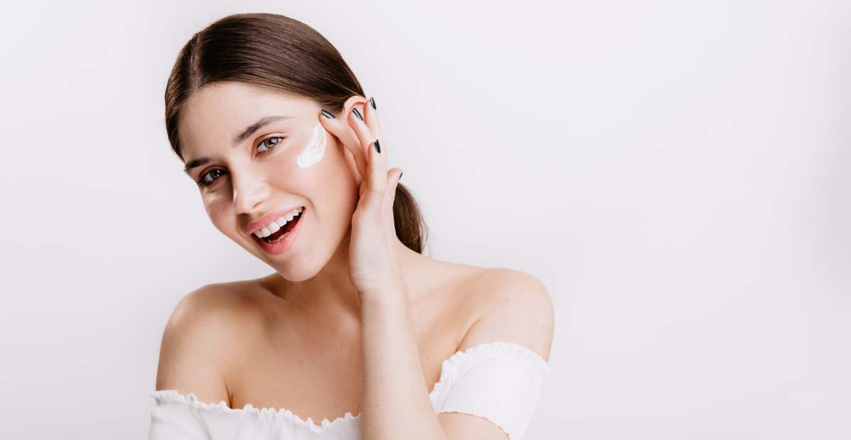 13 Rekomendasi Moisturizer Untuk Kulit Berminyak