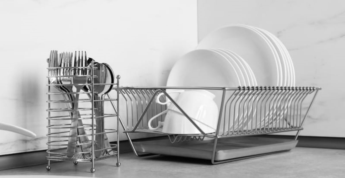 9 Desain Rak Piring Minimalis: Dapur Rapi dan Estetik Seketika!