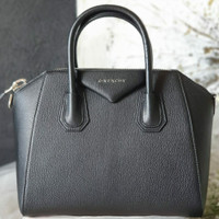 mini antigona size in cm