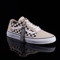 vans old skool checkerboard cream