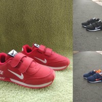 Sepatu Anak - Nike MD Runner Strap Red Black Navy - GO