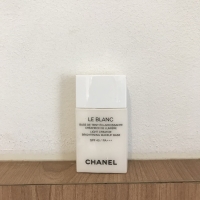 CHANEL Le Blanc CHANEL Le Blanc LIGHT CREATOR BRIGHTENING MAKEUP BASE